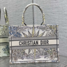 Christian Dior Shopping Bags